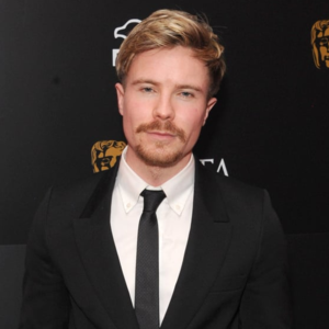 biography Joe Dempsie